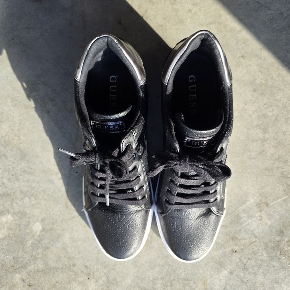 GUESS Women's FLOWURS Wedge Sneakers size 11M New without box - Picture 6 of 10